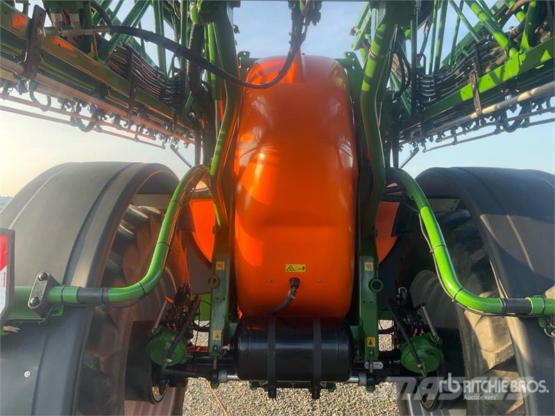 Amazone UX 4201 Super 30 m Pull-Type Sprayer Opryskiwacze zaczepiane
