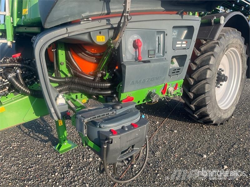 Amazone UX 4201 Super 30 m Pull-Type Sprayer Opryskiwacze zaczepiane