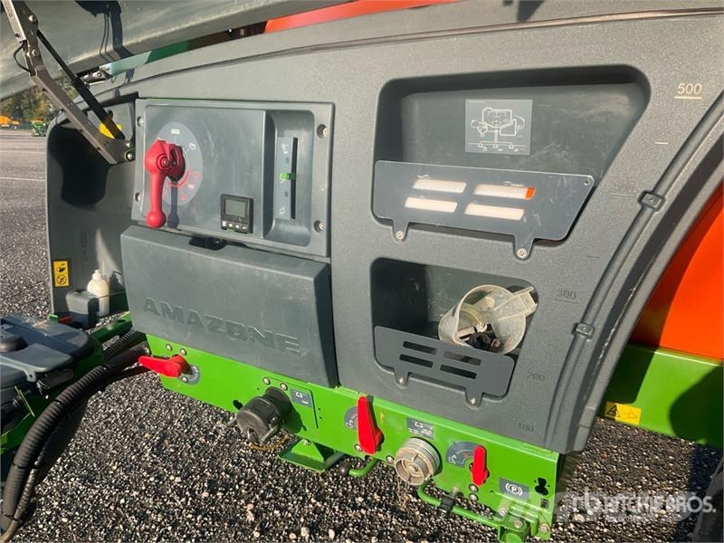 Amazone UX 4201 Super 30 m Pull-Type Sprayer Opryskiwacze zaczepiane