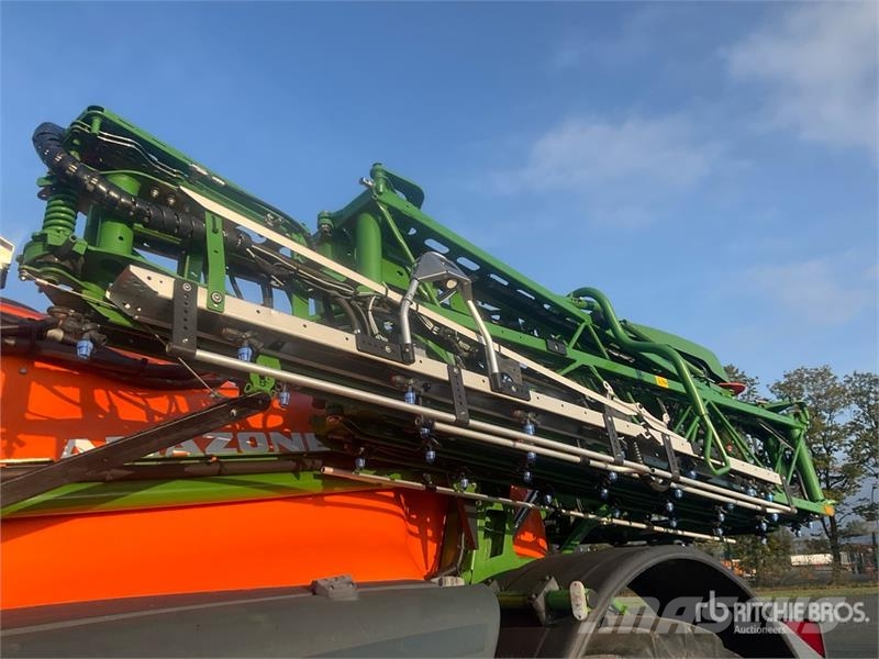 Amazone UX 4201 Super 30 m Pull-Type Sprayer Opryskiwacze zaczepiane