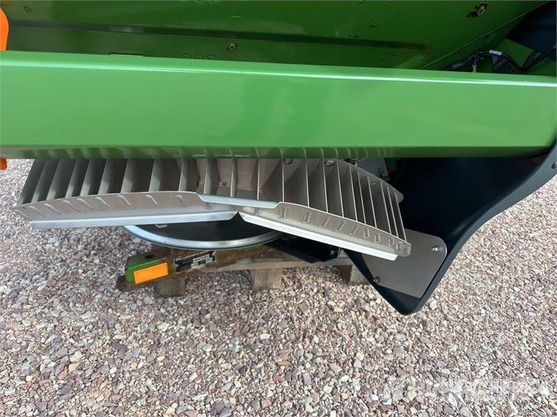 Amazone ZA-M 2501 Profis 3-Point Fertilizer Spreader Razpršilniki tekočega gnoja