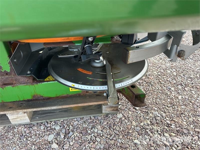Amazone ZA-M 2501 Profis 3-Point Fertilizer Spreader Razpršilniki tekočega gnoja