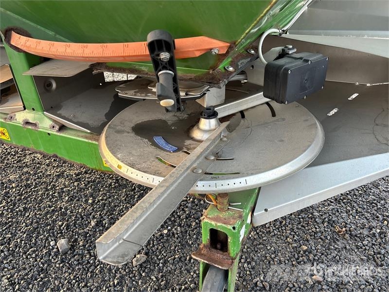 Amazone ZA-M 3600 Ultra Profis Hydro 3-Point twin-disc Fer Pulverizadoras de fertilizante