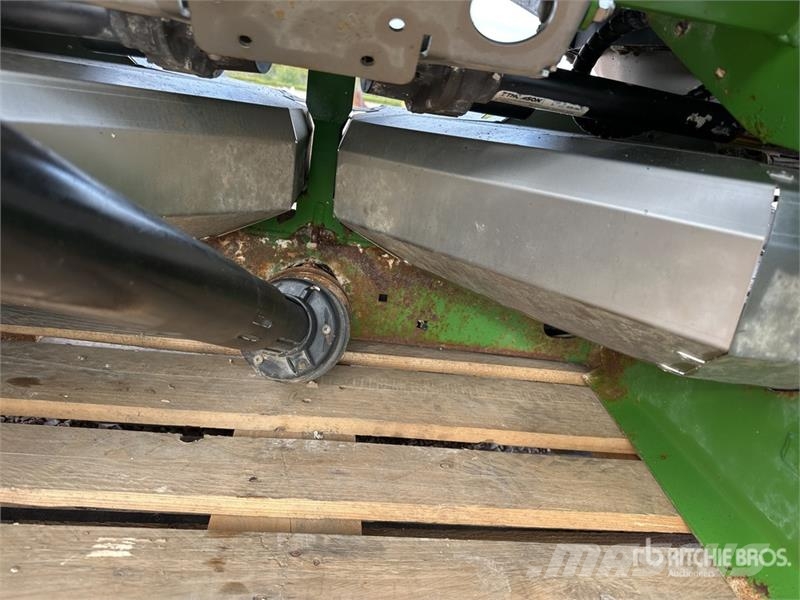 Amazone ZA-TS 4200 3-Point Profis Tronic Fertilizer Spread Razpršilniki tekočega gnoja