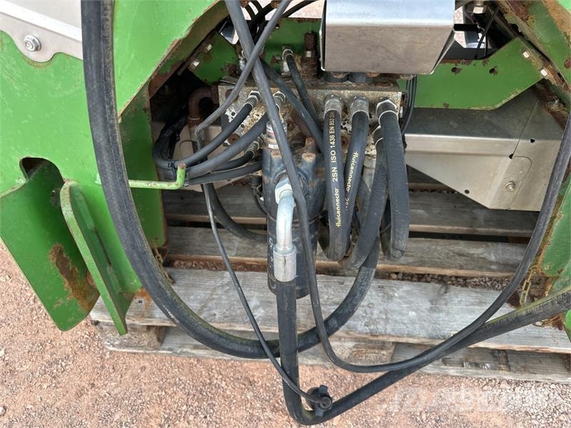 Amazone ZAM Ultra 3-Point 3600 kg Fertilizer Spreader Flüssigdüngerstreuer