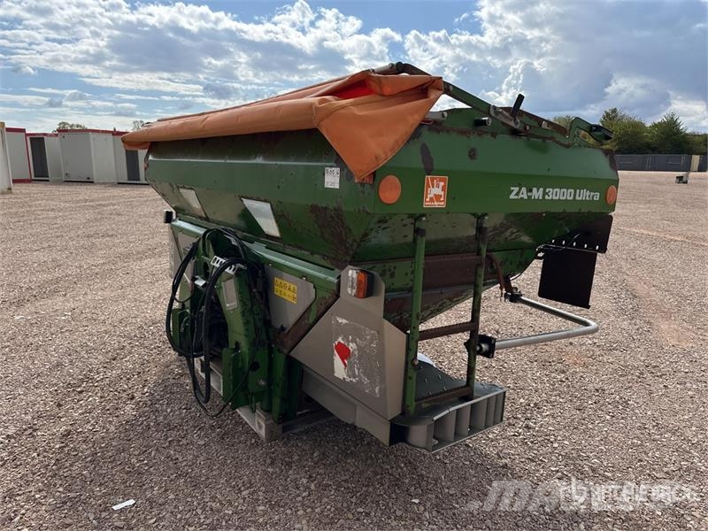 Amazone ZAM Ultra 3000 ProfiS Hydro Fertilizer Spreader Vedelväetise külvikud