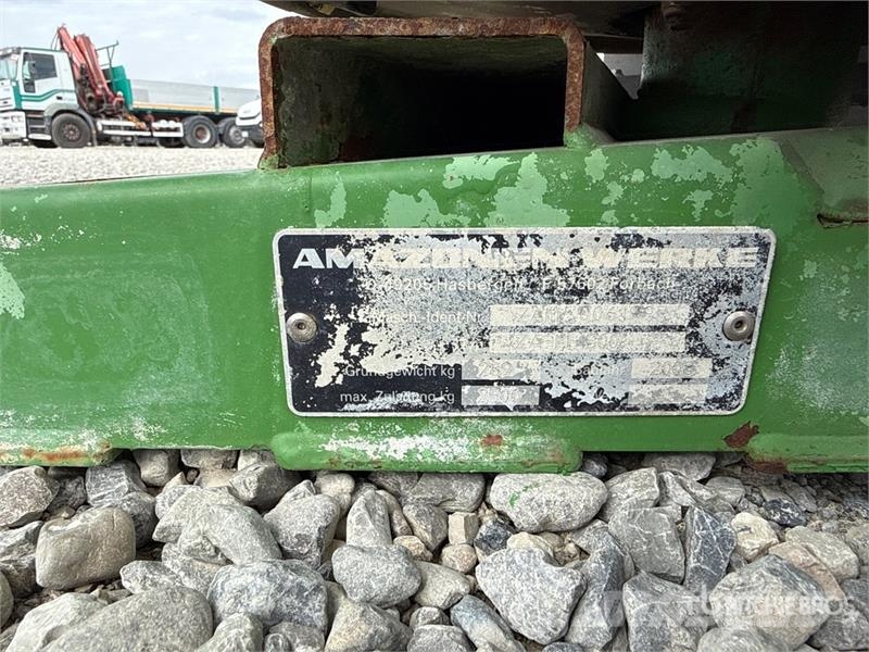 Amazone ZAM500 Fertilizer Spreader معدات رش أسمدة