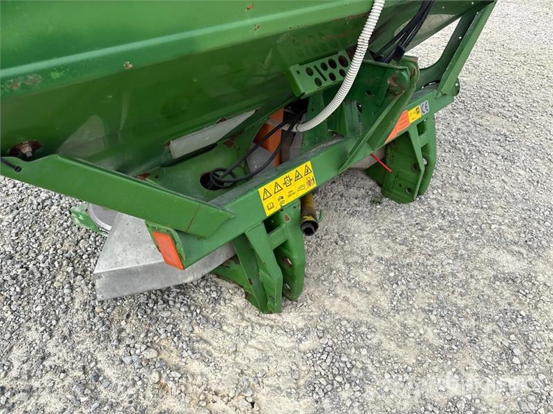 Amazone ZAM500 Fertilizer Spreader معدات رش أسمدة
