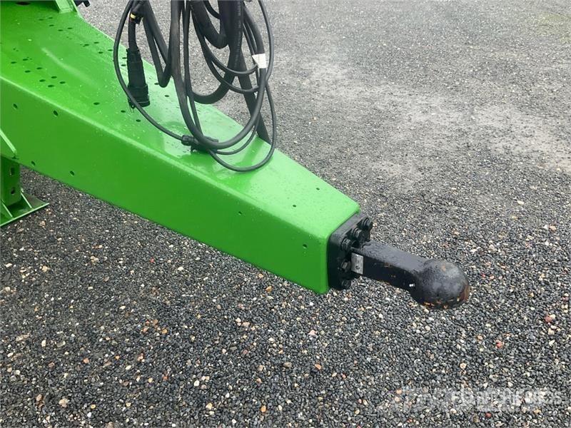 Amazone ZG-TS 7501 ProfisPro Pull-Type Fertilizer Spreader Flüssigdüngerstreuer