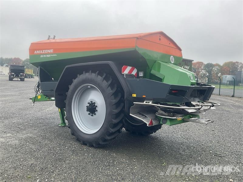 Amazone ZG-TS 7501 ProfisPro Pull-Type Fertilizer Spreader Flüssigdüngerstreuer