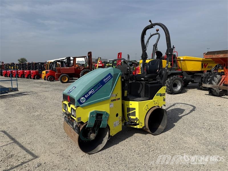 Ammann ARX 12 Double Drum Roller مداحل ثنائية الاسطوانة