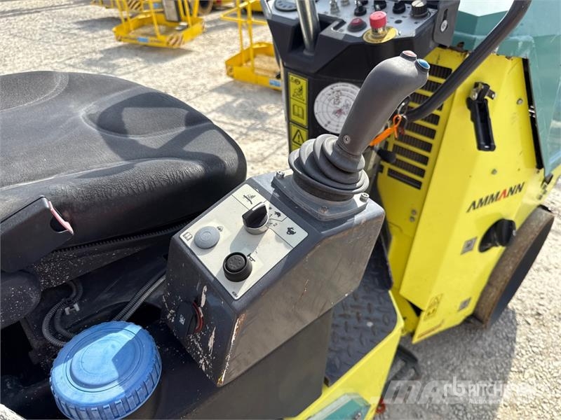 Ammann ARX 12 Double Drum Roller مداحل ثنائية الاسطوانة