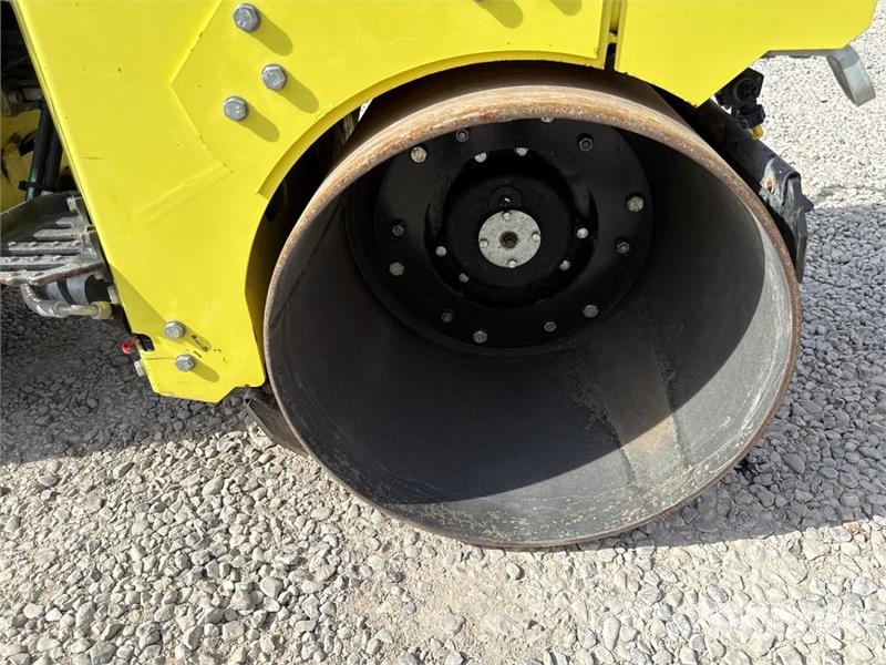 Ammann ARX 12 Double Drum Roller مداحل ثنائية الاسطوانة