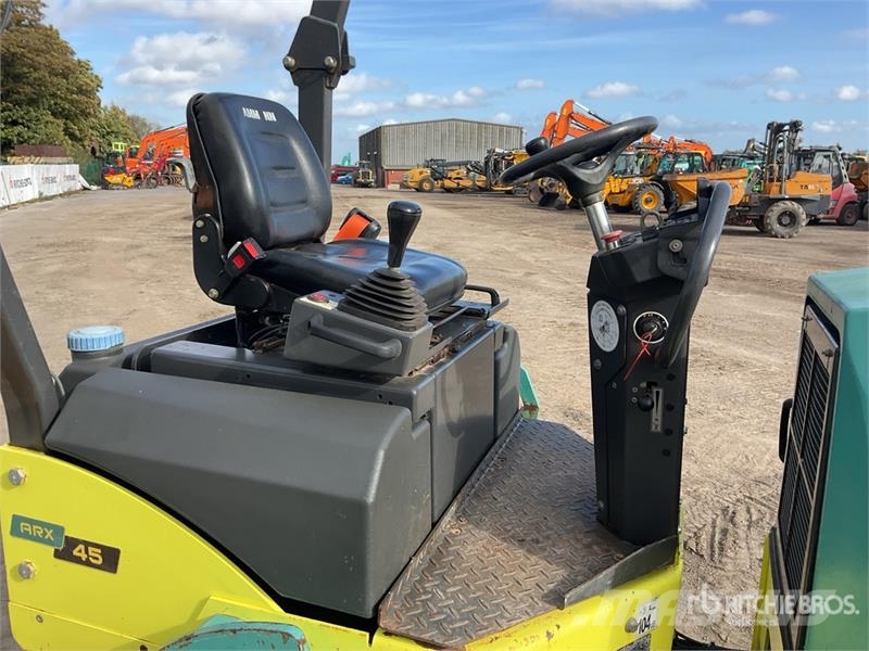 Ammann ARX45-2 Double Drum Roller Котки тротуарні