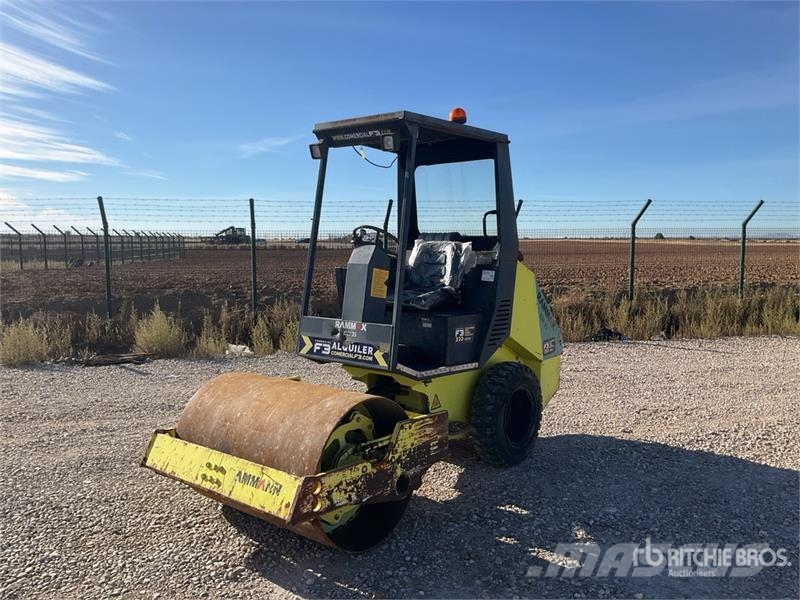 Ammann RW35 Smooth Drum Compactor Enkelt tromle