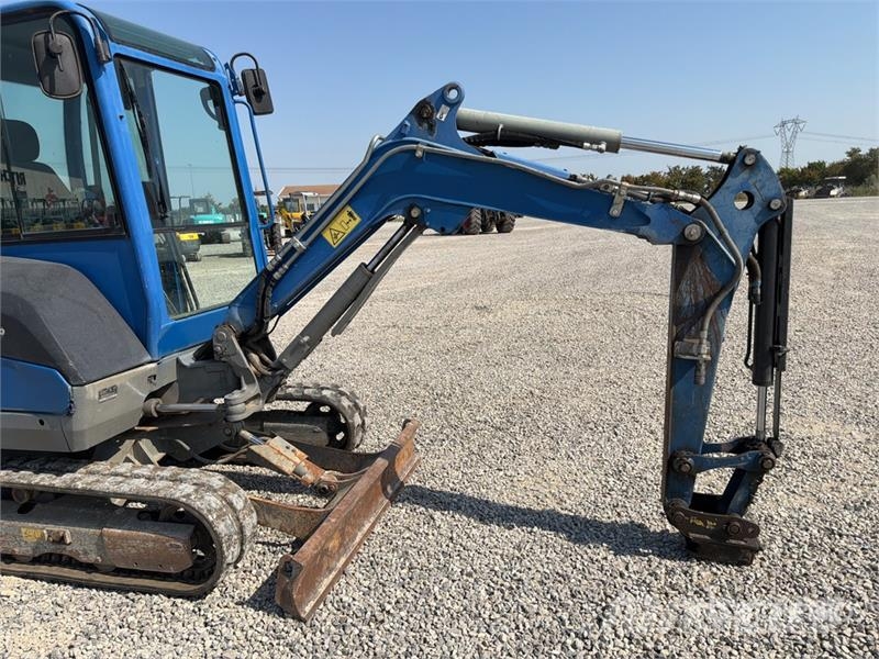 Ammann Yanmar SV26 Mini Excavator Mini excavadoras < 7t