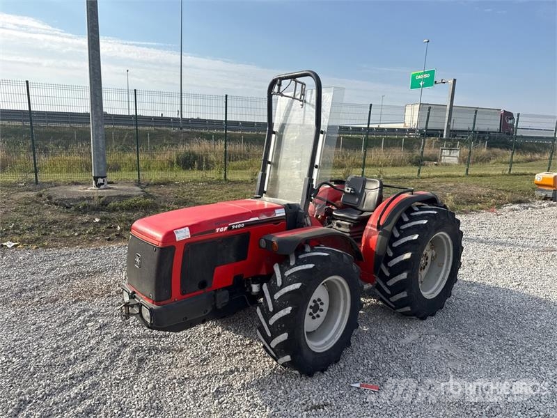 Antonio Carraro TGF9400 4WD Tractor Trattori