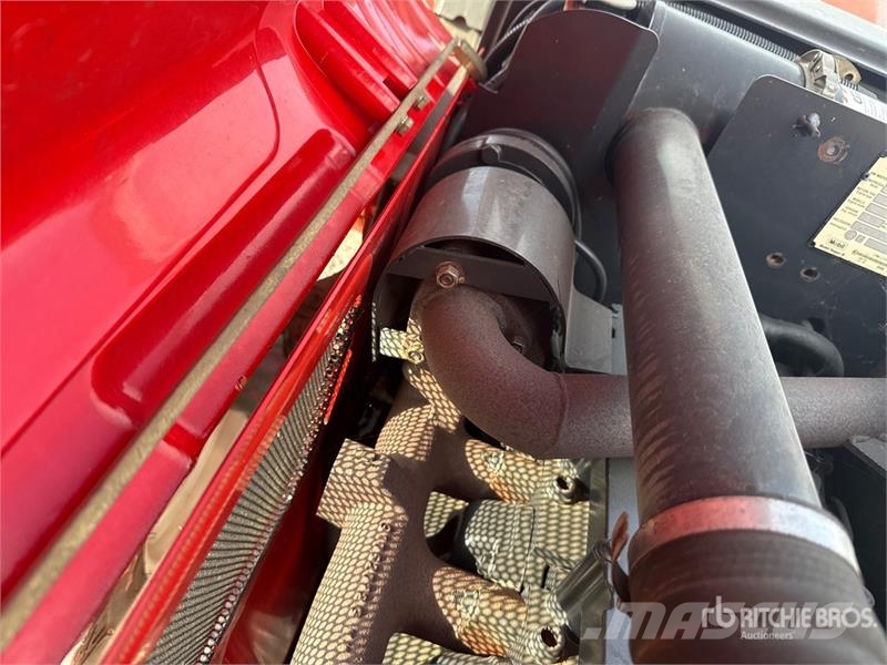 Antonio Carraro TGF9400 4WD Tractor Trattori