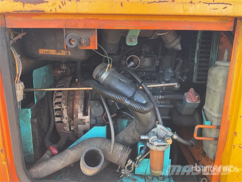 ArcGen Weldmaker 200SSD Mobile Stick Engine Driven Welder Urządzenia spawalnicze