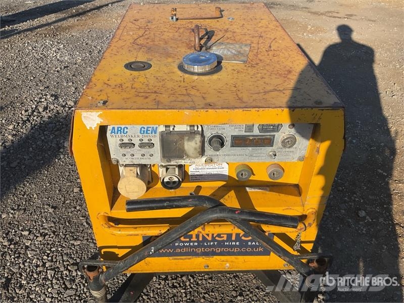 ArcGen Weldmaker 200SSD Mobile Stick Engine Driven Welder Urządzenia spawalnicze