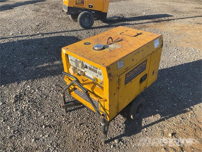 ArcGen Weldmaker 200SSD Mobile Stick Engine Driven Welder Urządzenia spawalnicze