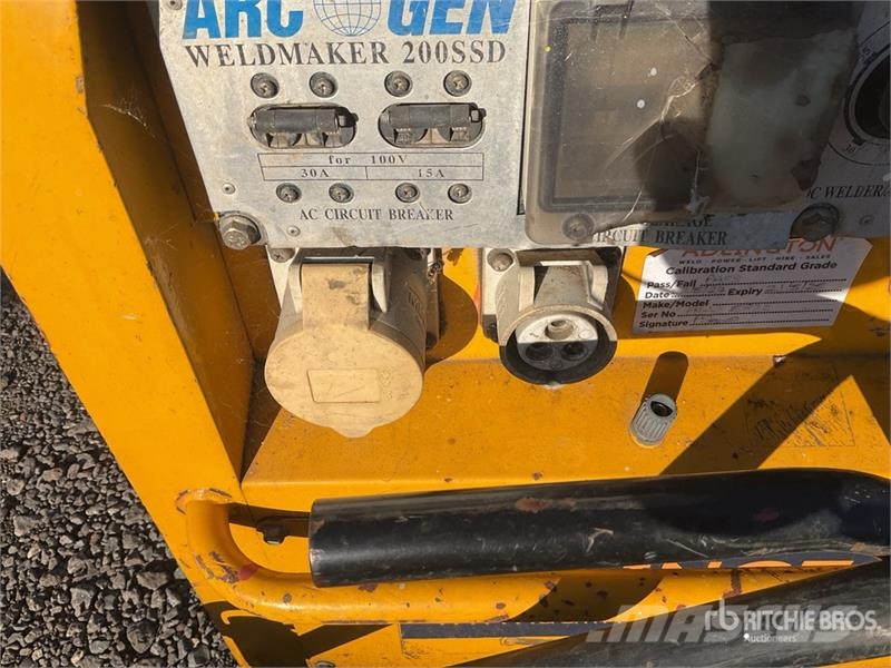 ArcGen Weldmaker 200SSD Mobile Stick Engine Driven Welder Urządzenia spawalnicze