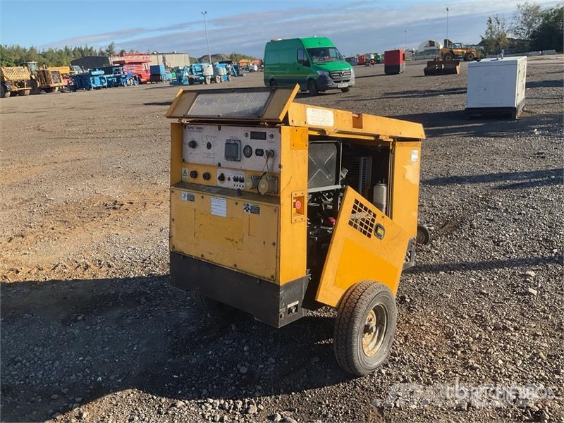 ArcGen Weldmaker 500SSD Mobile Stick Engine Driven Welder Urządzenia spawalnicze