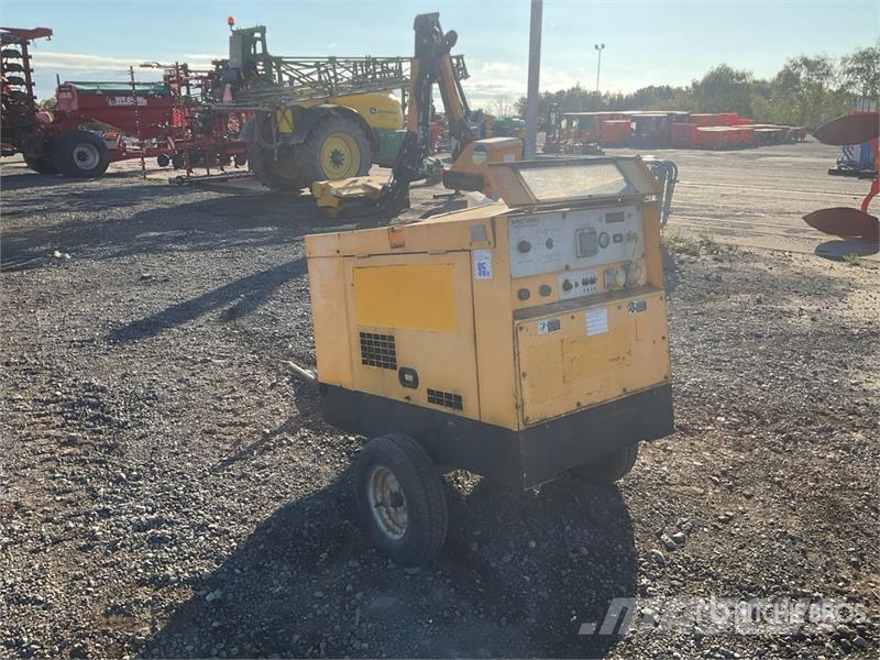 ArcGen Weldmaker 500SSD Mobile Stick Engine Driven Welder Urządzenia spawalnicze