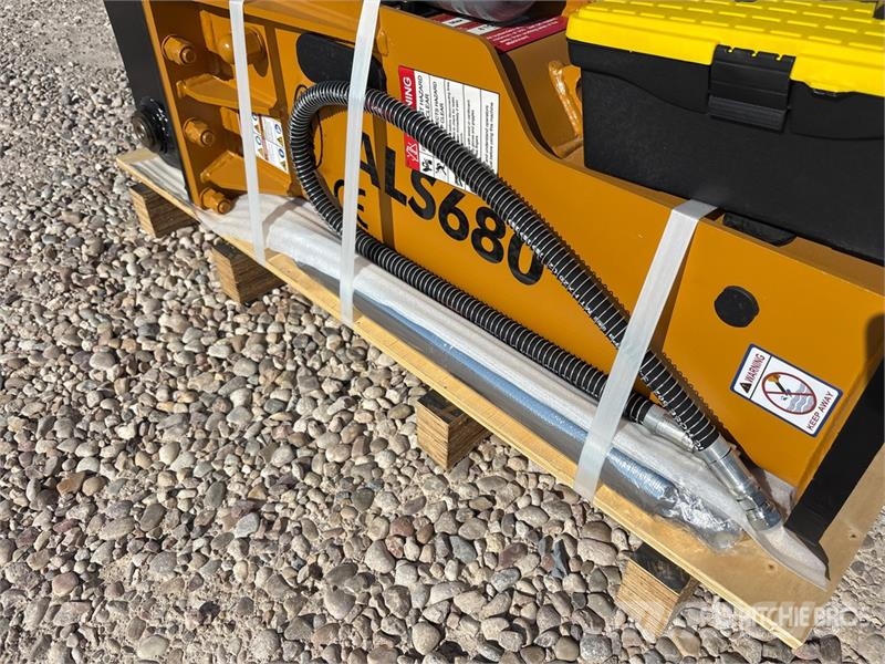  AROLES ALS680B Hydraulic Breaker (Unused) مطارق / كسارات