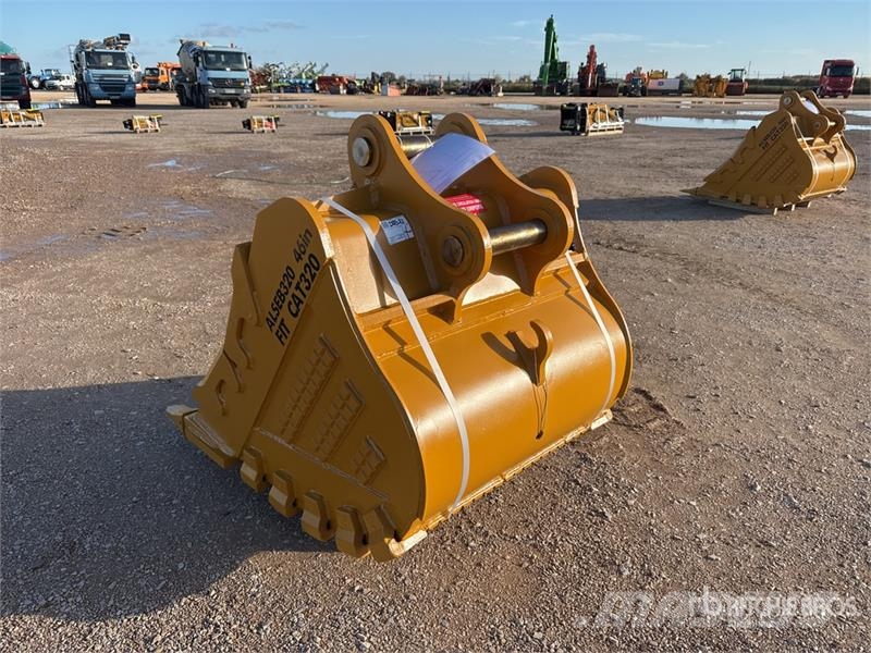  AROLES EB80 1200 mm Digging 46in Excavator Bucket  دلاء