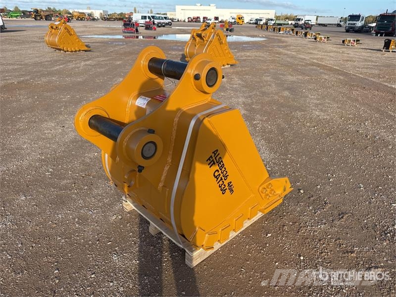  AROLES EB90 930 mm Digging 46in Excavator Bucket ( دلاء