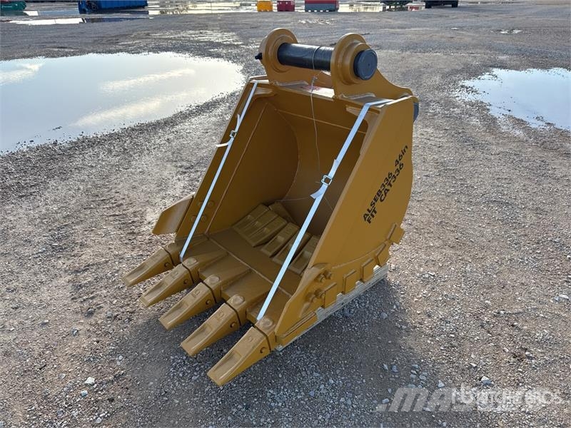  AROLES EB90 930 mm Digging 46in Excavator Bucket ( دلاء