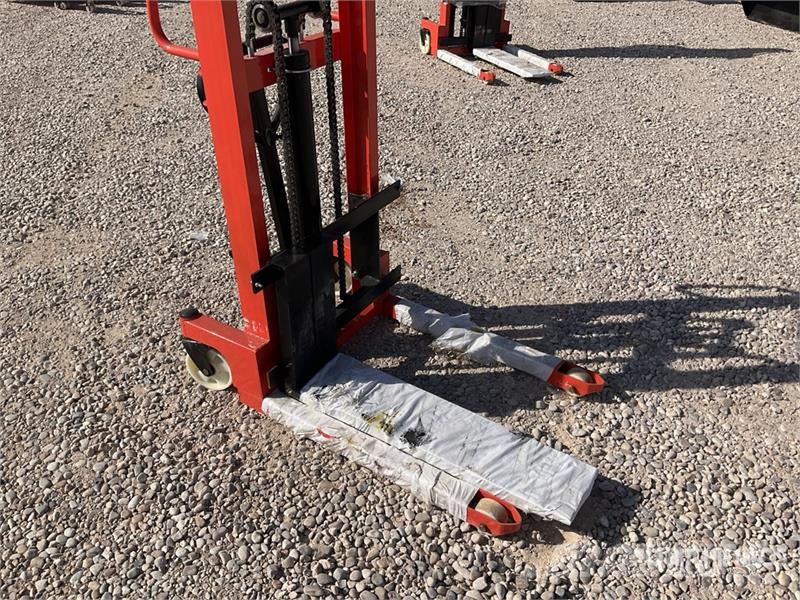 ARPH Manual Hydraulic Stacker (Unused) Otros componentes