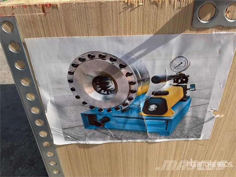  ARPH Pipe Crimping Machine (Unused) معدات البناء - غير ذلك