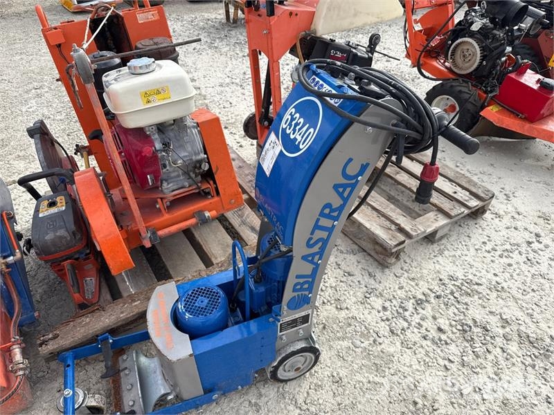  Asphalt Cutter Asfaldimasinate lisatarvikud