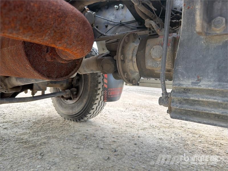 Astra BM201 4x2 Mixer Truck Betonkeverők/Betonpumpák