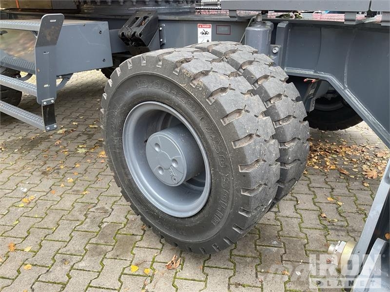 Atlas 270MH Material Handler/ Wheel Material Handler (Un Construction - Others