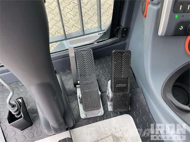 Atlas 270MH Material Handler/ Wheel Material Handler (Un معدات البناء - غير ذلك