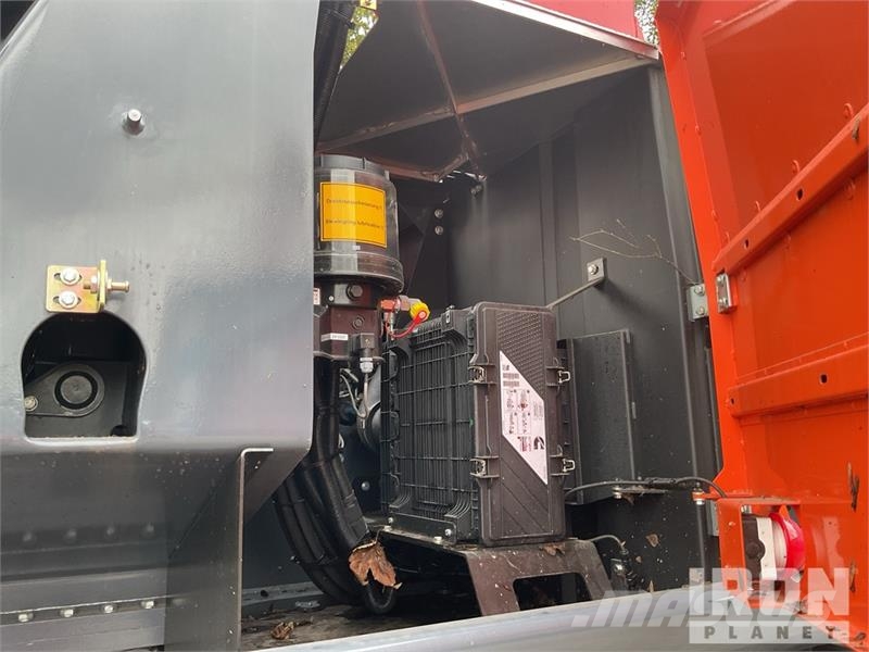 Atlas 270MH Material Handler/ Wheel Material Handler (Un معدات البناء - غير ذلك