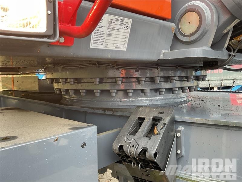 Atlas 270MH Material Handler/ Wheel Material Handler (Un Construction - Others