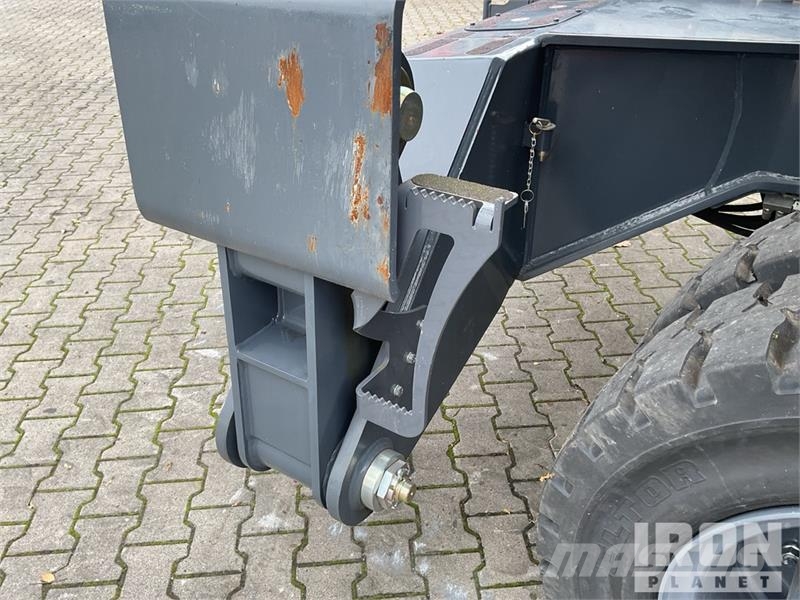 Atlas 270MH Material Handler/ Wheel Material Handler (Un معدات البناء - غير ذلك