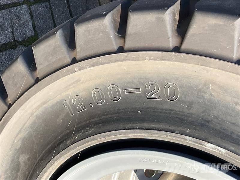 Atlas 300 MH Wheel Material Handler (Unused) Građevinarstvo – ostalo