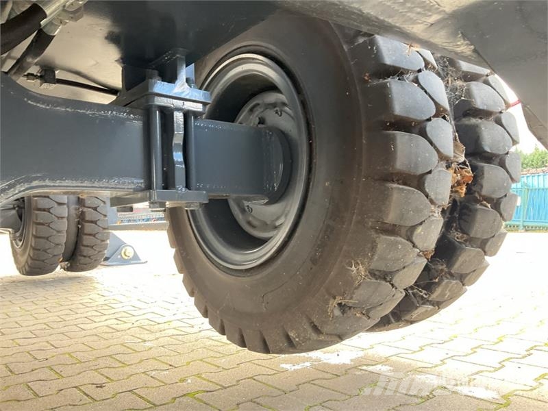 Atlas 300 MH Wheel Material Handler (Unused) Construction - Others