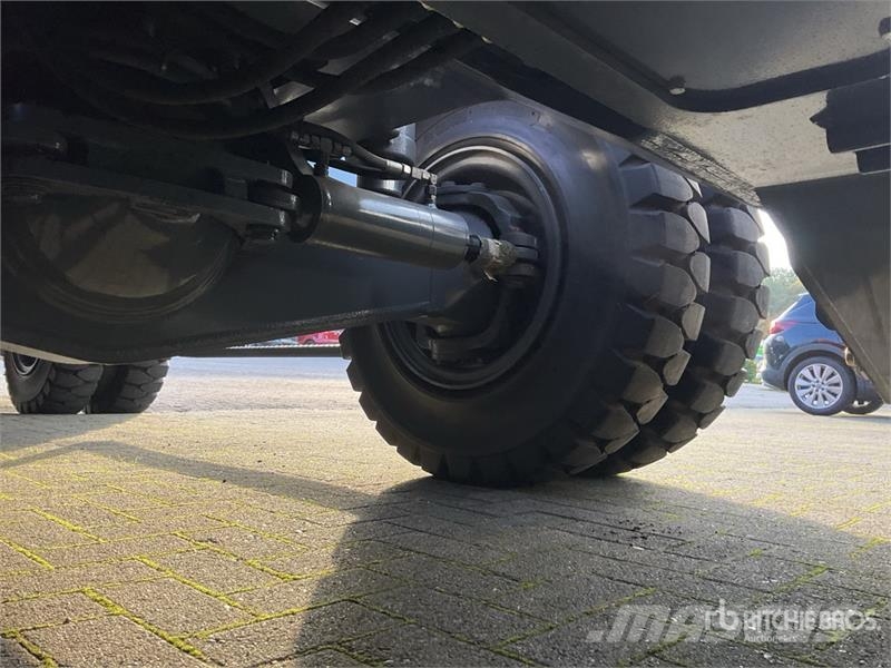 Atlas 300 MH Wheel Material Handler (Unused) معدات البناء - غير ذلك