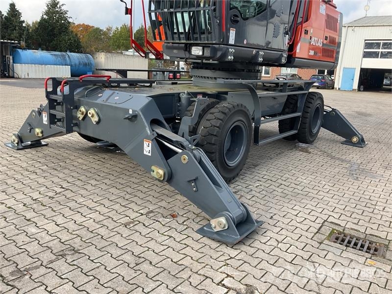 Atlas 300 MH Wheel Material Handler (Unused) Construction - Others