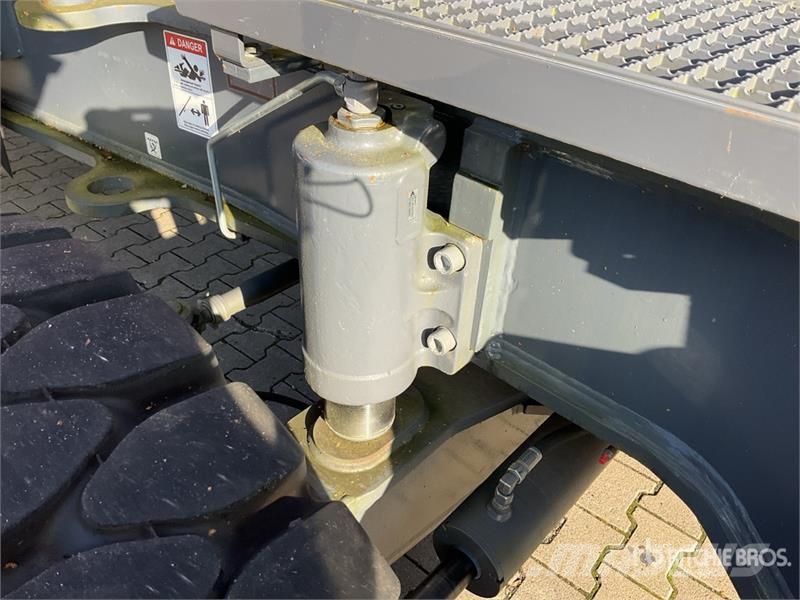 Atlas 300 MH Wheel Material Handler (Unused) Construction - Others