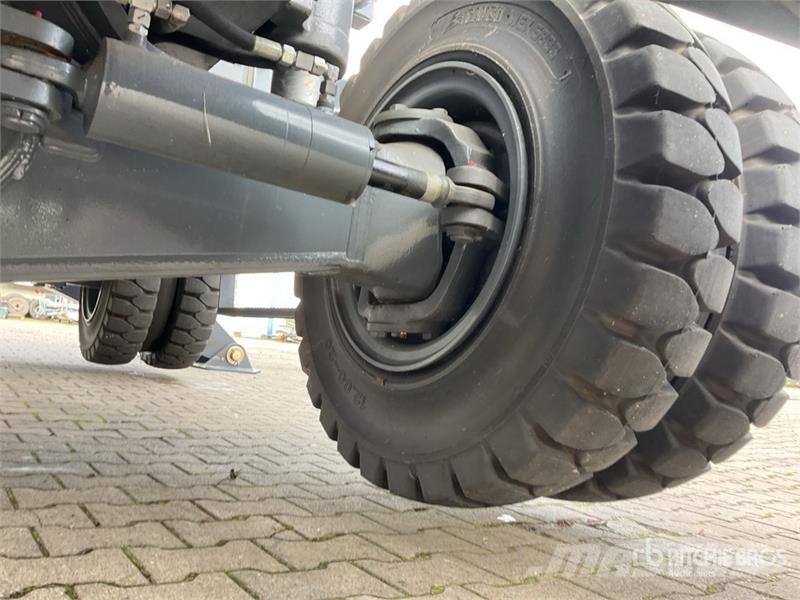 Atlas 300 MH Wheel Material Handler (Unused) Construction - Others