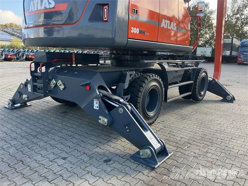 Atlas 300 MH Wheel Material Handler (Unused) Construction - Others