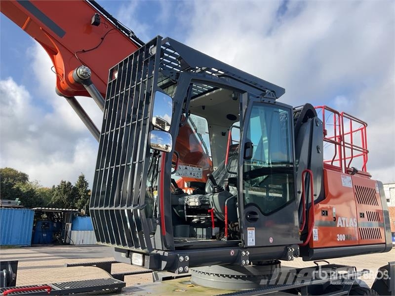 Atlas 300 MH Wheel Material Handler (Unused) Construction - Others