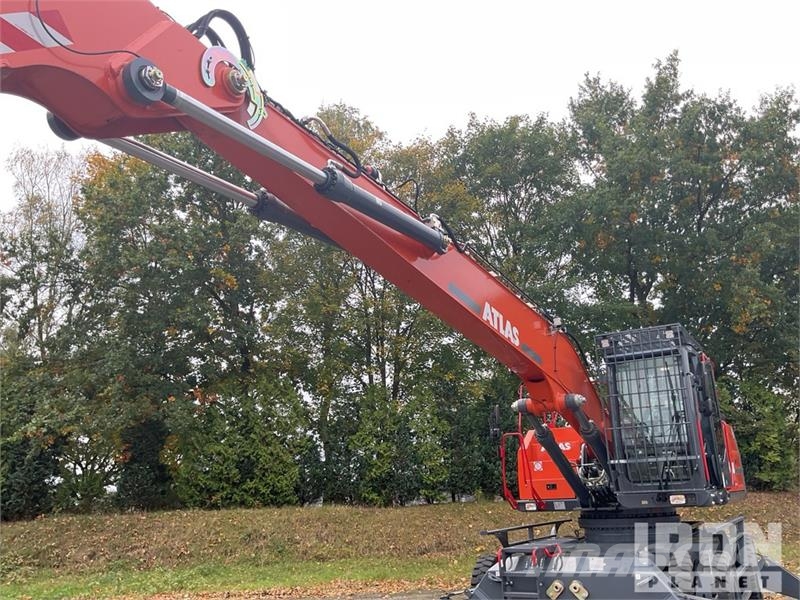 Atlas 300MH Material Handler/ Wheel Material Handler (Un معدات البناء - غير ذلك